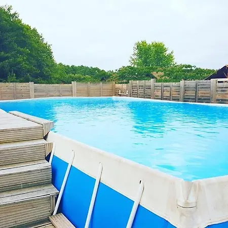 Camping Familial Les D'uza 3*