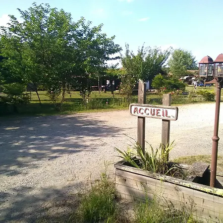 Familial Les D'uza Campingplads